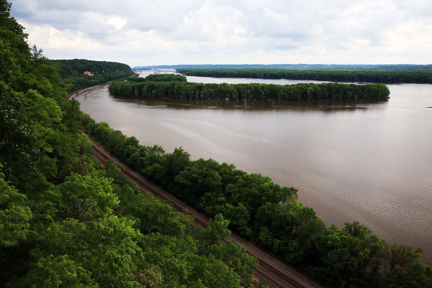 THE GREAT RIVER-0608